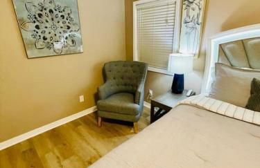 Eastgate 14B Stylish Townhouse 5 min to downtown Hammond - Foto 40