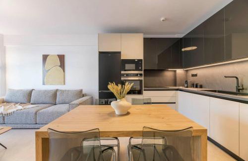 Elliniko Riviera - Family Apt Near Metro by MPS - Foto 24