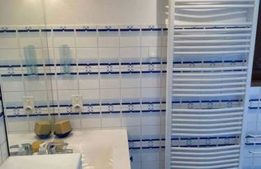 Charming Bright Spacious Village Walk to lift Hike - Foto 35