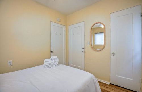 Oceanfront 4BR, Private Beach & Patio, Remodeled Kitchen - Foto 24