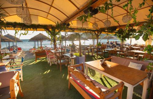 Lava Beach Suites - Foto 44