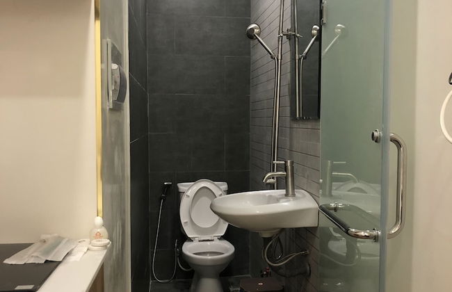 Supertramp's House - Photo 19