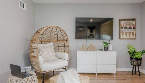 Modern Boho house in Lombard 7 min to Metra - Foto 2