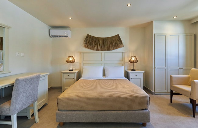 Mila Sissi Bay Hotel - Photo 12