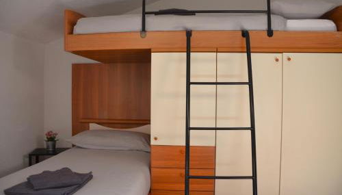 Camping Italia 90 Two Levels Apartment - Photo 5