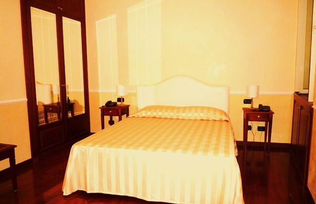 Ludovisi Luxury Rooms - Photo 16