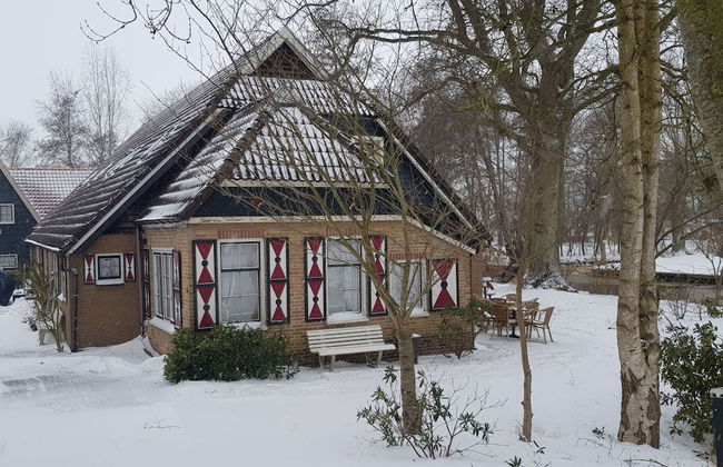 Attractive Farmhouse in Giethoorn With Garden - Photo 66