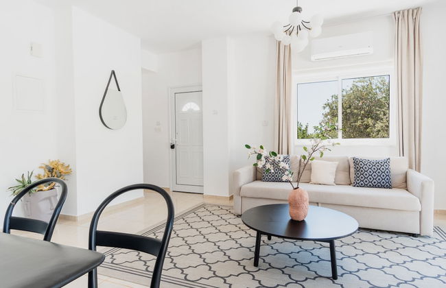 Sanders White Mountains - Inviting Villa With Pool - Foto 16