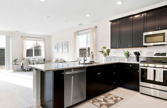 Stylish Sleek 4BR Nevada Home Near Downtown Reno - Foto 17