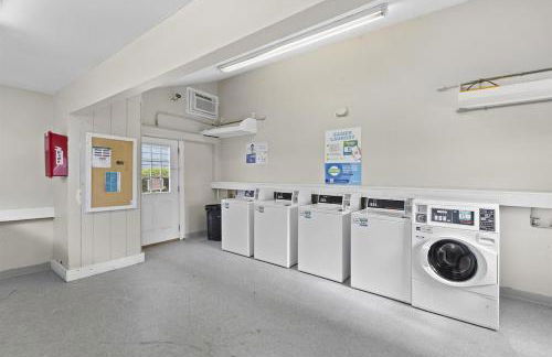 Out To Sea - Oceanfront 2 Bedroom, 2 Bath Condo - Foto 5