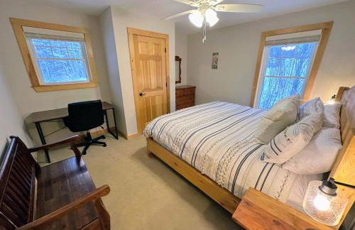 NEW Single family home with spectacular views and lots of space Privacy convenience and style - Foto 52