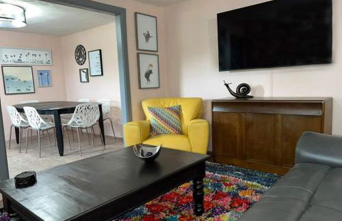 Bright 3BR, Dogs, Fenced Yard, Near FSU & Dwntown - Foto 9