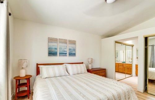 Water-View Home w/ Hot Tub in Lake Elsinore! - Foto 10
