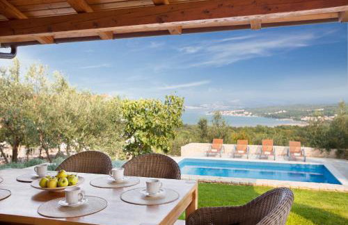 Villa Maria - Photo 2