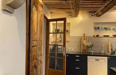 Charmigt byhus med takterass - Foto 13