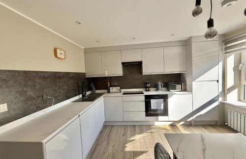 Holyrood Hidden Gem - Photo 9