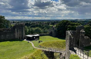 Country Cottage with Steam Railway Views - Foto 27
