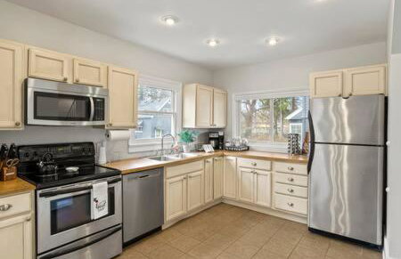 Rochester Gem: 3BR Near All! - Foto 18