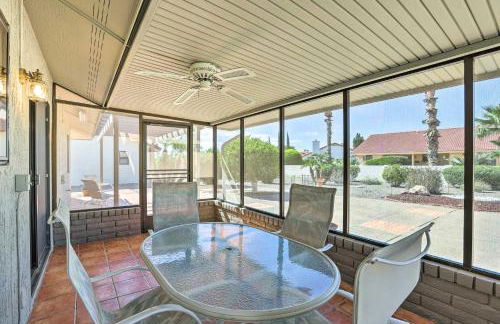 Less Than 1 Mi to Golf Home with Screened Porch in Sun City - Foto 2
