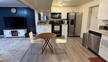 Affordable 2-bedroom basement in Clearfield - Foto 3, stove, dishwasher