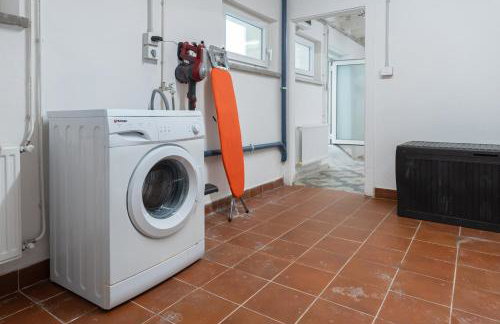 NEST LIVING Red Velvet - Private Design Apartment in the city center - Photo 31