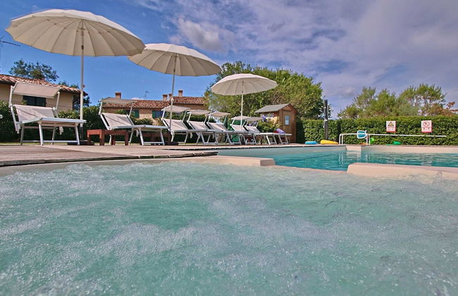 Cottage in Montelabbate With Pool & Forest - Foto 16