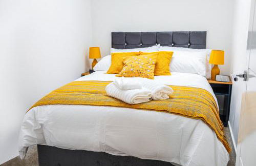 Beautifully Fab 3 bedroom 4 beds New home 8 guests Stretford Trafford - Foto 12