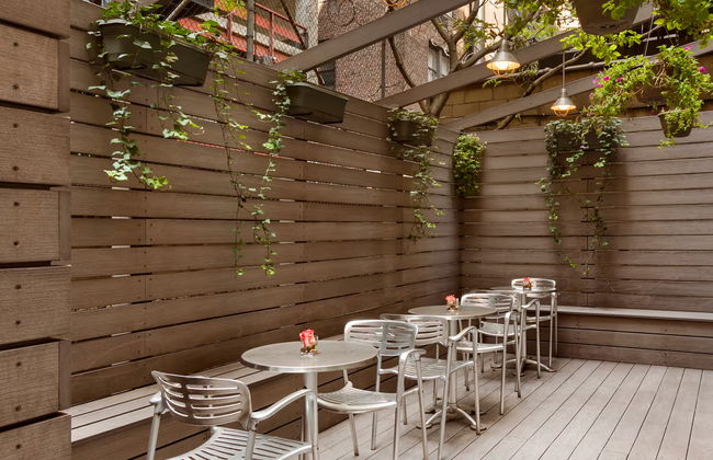 Best Western Hospitality House - Photo 11