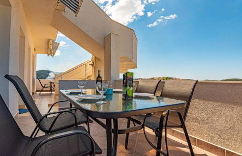 Nice Home In Rogoznica - Foto 14