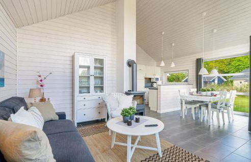 Amazing Home In Krems Iiwarderbrück - Foto 11