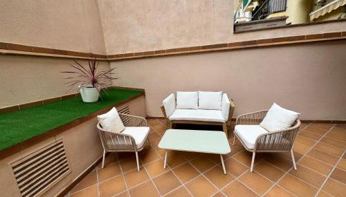 Private terrace 1BR apt - 4min walk to the beach - Foto 3