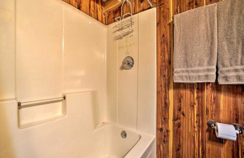 Peaceful Black Fork Cabin 1 - Fish On-Site! - Foto 13