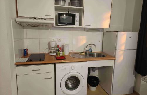 Appartement T2 - PMR à 750 Mètres de la Station Thermale d'Avène (34) - Foto 11