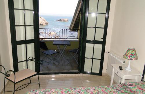 Apartamentos El Pinedo - Photo 2