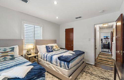 Bungalow Downtown Easy Airport Access Family Friendly - Foto 23