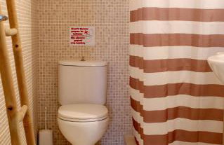 Angelina's Family Home - Foto 29