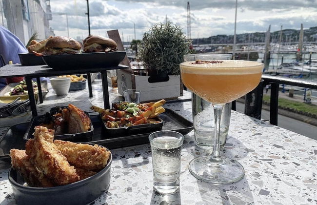 Lovely Apartment Sleeps 6 Singles in Torquay - Foto 10