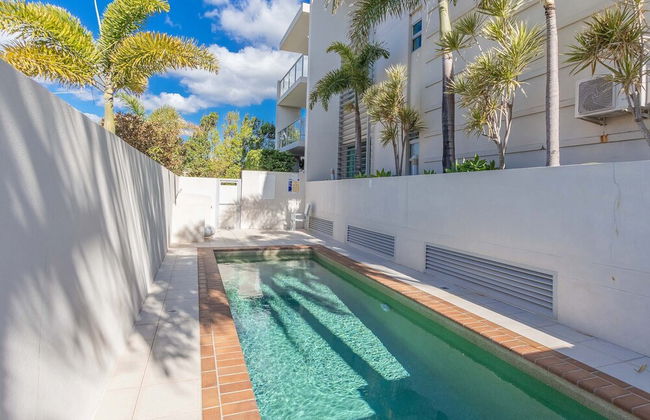 Mermaid Beach Luxury Penthouse - Photo 47