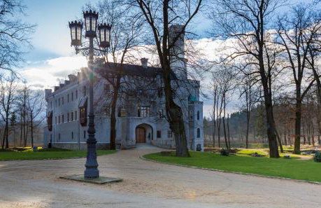 Zamek Karpniki Schloss Fischbach - Foto 44