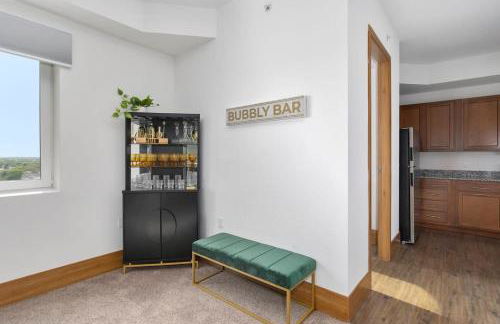 Extravagant 3 Level Penthouse at The Grand Castle - Foto 8