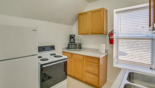 1 Block to Town! Convenient Logan Apartment - Foto 2