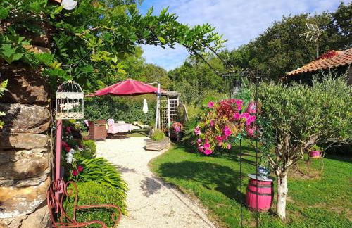 Gîte Accessible avec Jardin Fleuri près de Pornic, Éco-rénové et Équipé (Vélos, WiFi, Cheminée) - FR-1-306-957 - Foto 30