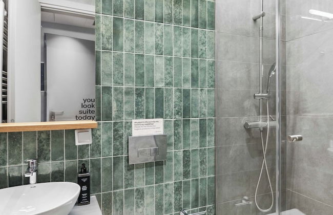 Limehome Piraeus Olive - Foto 76