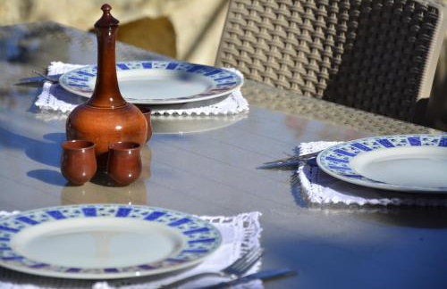Roukouneli Traditional Stone House - Terrace & BBQ - Foto 7
