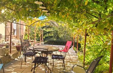 - - - - -Les Colombages - - - - Chambre d'hôtes-Gîte- Classement Gîte 3 étoiles - Foto 8