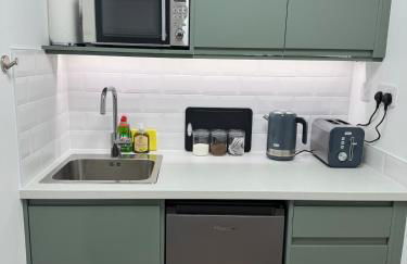 Spacious & Modern Garden Apartment - Foto 9