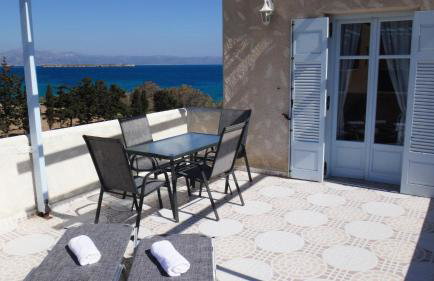 Blue & Sea Studios Apartments - Photo 17