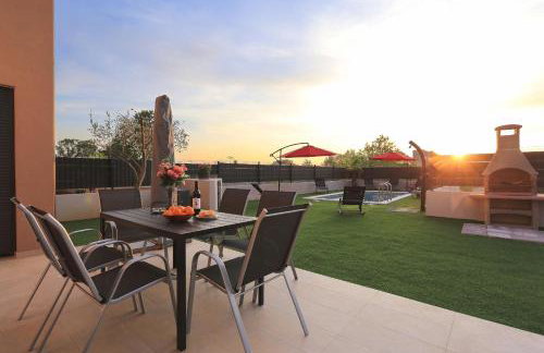 Villa Tri Palme with heated pool - Foto 32