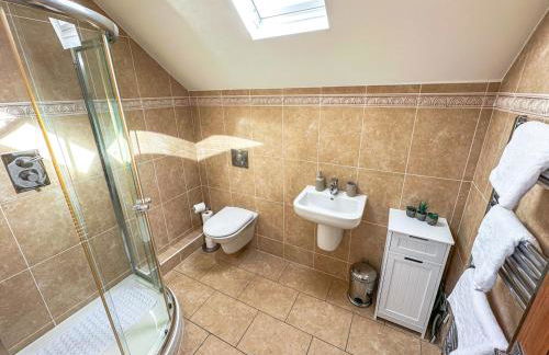 Maesllan - A Spacious Holiday Home in Porthcawl - 5 bedrooms, sleeps up to 10 people - Foto 19