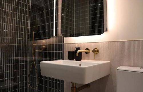 Luxury 2 Bed 2 Bath City Apartment - Foto 2